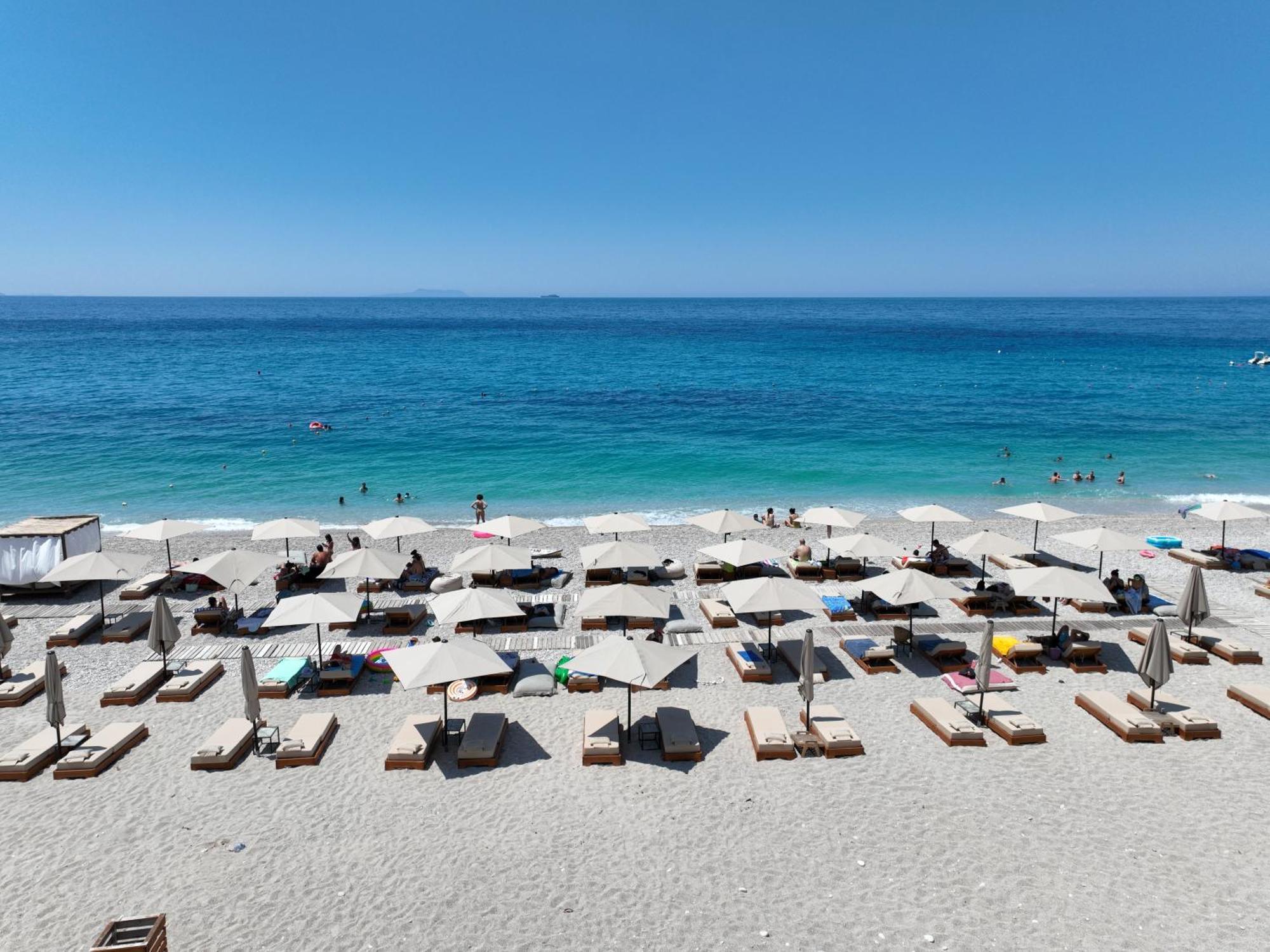 Alevra Hotel Dhermi Luaran gambar