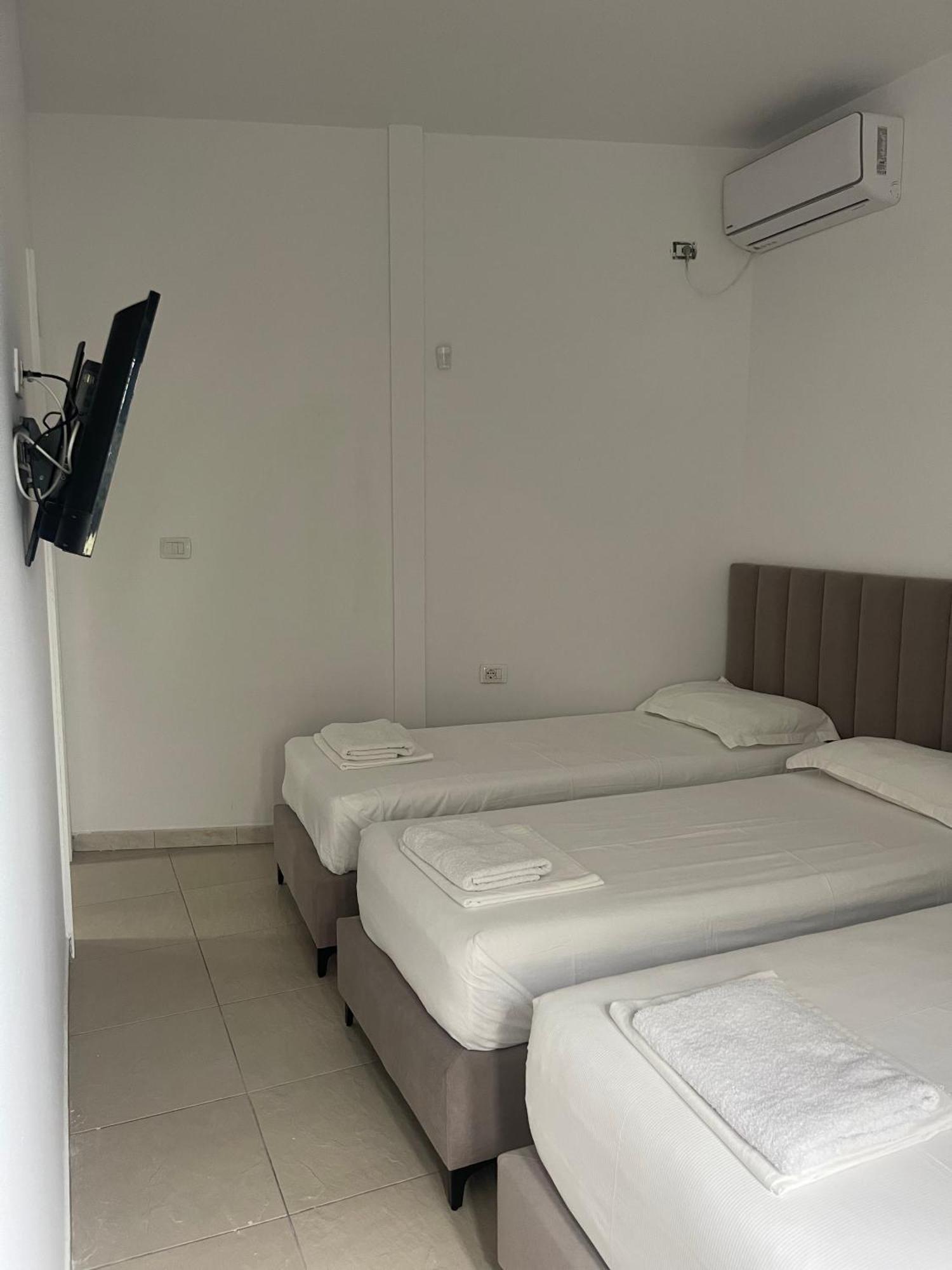 Alevra Hotel Dhermi Luaran gambar