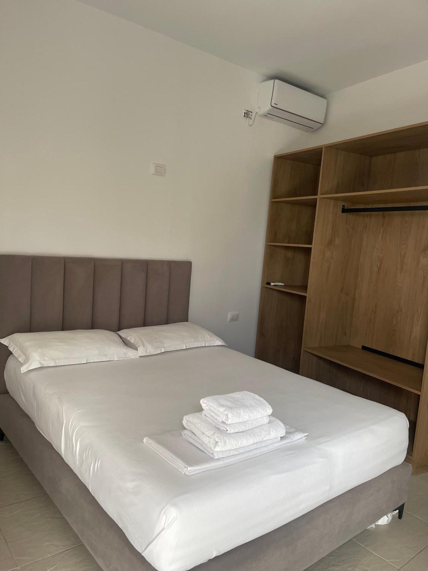 Alevra Hotel Dhermi Luaran gambar