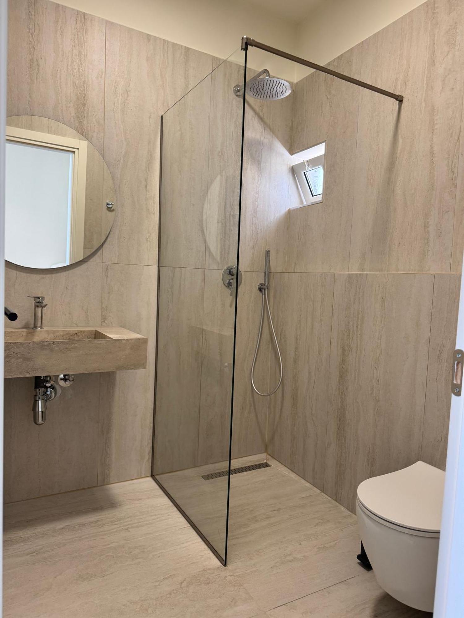 Alevra Hotel Dhermi Luaran gambar