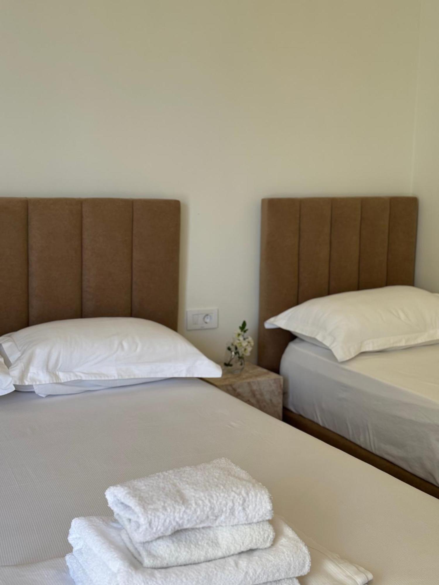 Alevra Hotel Dhermi Luaran gambar